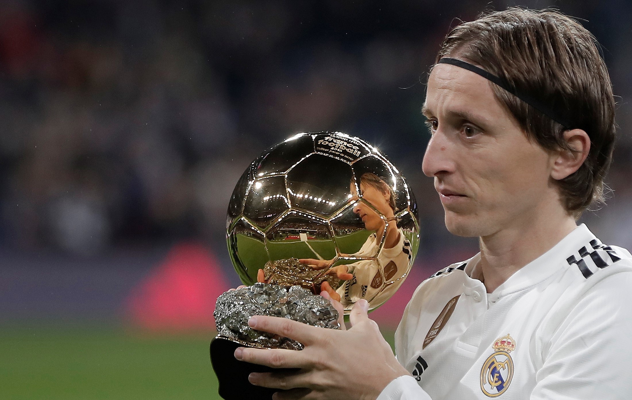 霍安·拉波尔塔现身机场，正前往沙特阿拉伯。 来源：Barça Universal