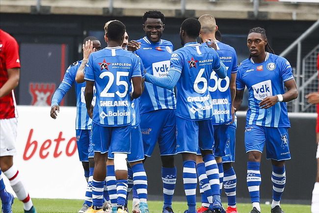 在这种趋势 在这种趋势