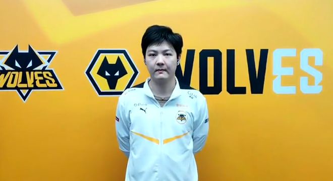 更偏向明确 更偏向明确